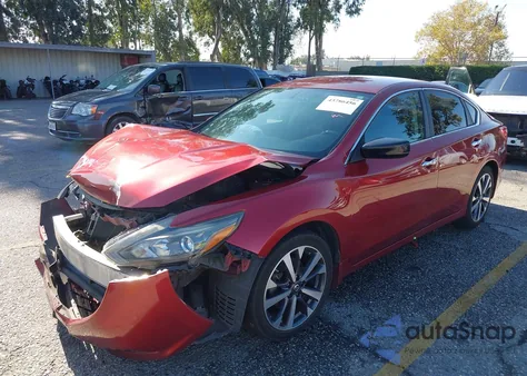 2016 Nissan Altima 2.5 Sr из США, поврежденный, VIN 1N4AL3AP4GN380200